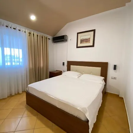 Hotell Kompleksi Jakaj