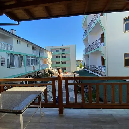 Hotell Kompleksi Jakaj