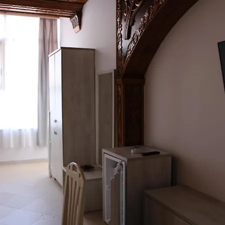 Kompleksi Jakaj 3* Velipojë