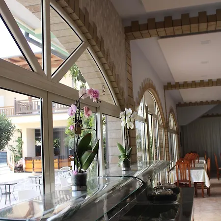 Kompleksi Jakaj Velipojë