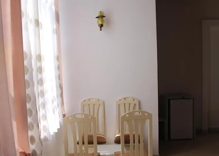 Kompleksi Jakaj Velipojë