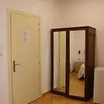 Kompleksi Jakaj Velipojë