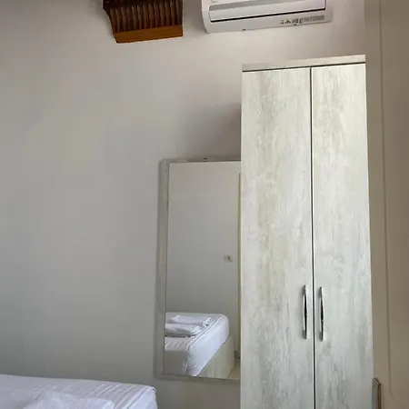 Kompleksi Jakaj