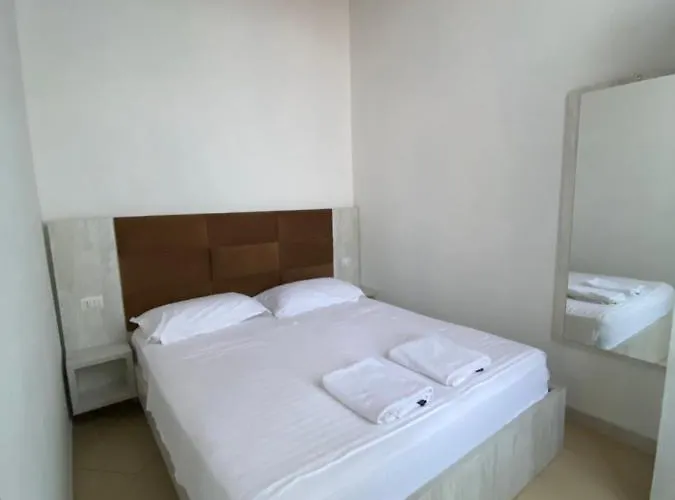 Kompleksi Jakaj Hotel 3*