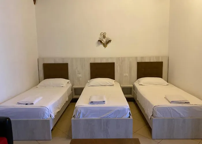 Kompleksi Jakaj Hotel Velipojë